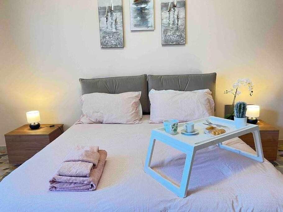 Appartamento A Pochi Passi Dalla Stazione Comodo A Coppie E Famiglie, Casa Ferrucci Collegno Ngoại thất bức ảnh