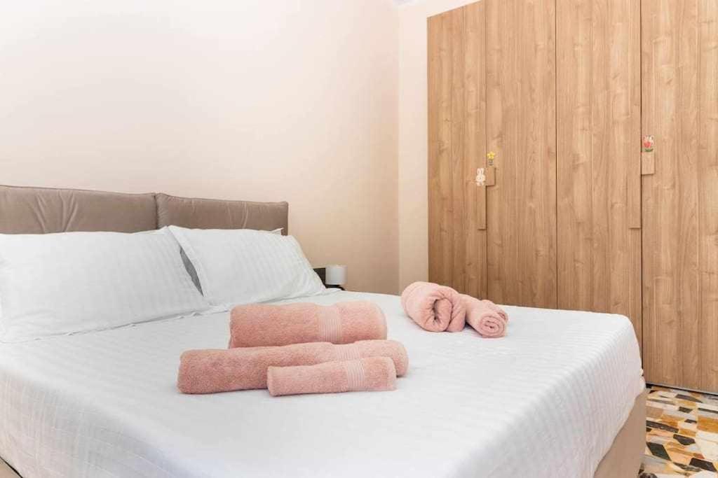 Appartamento A Pochi Passi Dalla Stazione Comodo A Coppie E Famiglie, Casa Ferrucci Collegno Ngoại thất bức ảnh