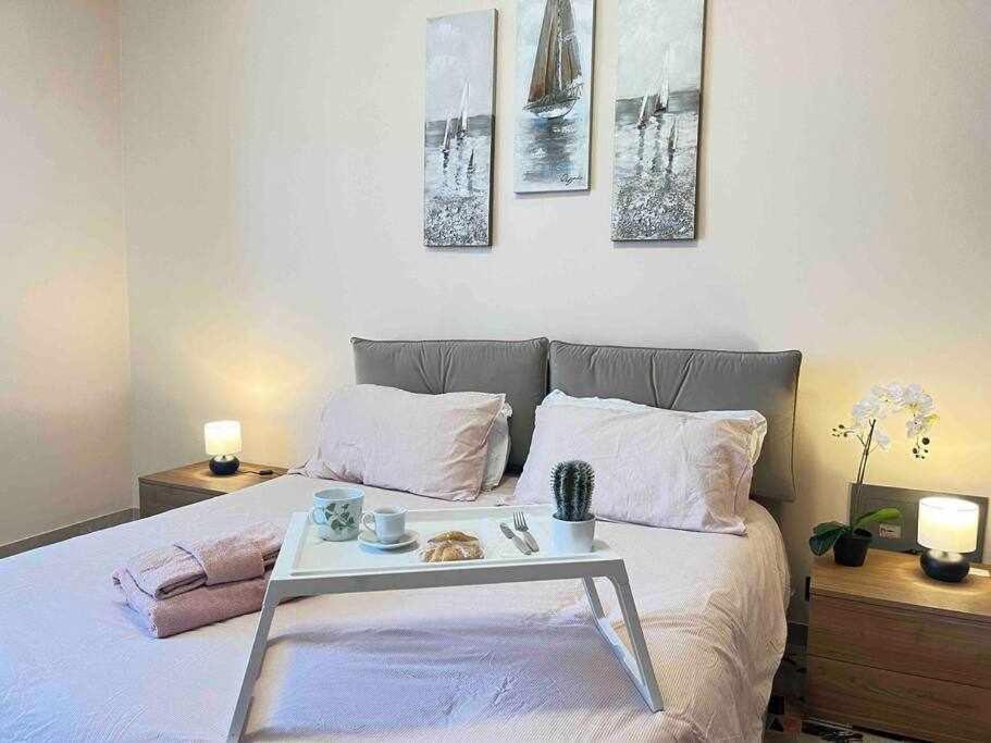 Appartamento A Pochi Passi Dalla Stazione Comodo A Coppie E Famiglie, Casa Ferrucci Collegno Ngoại thất bức ảnh